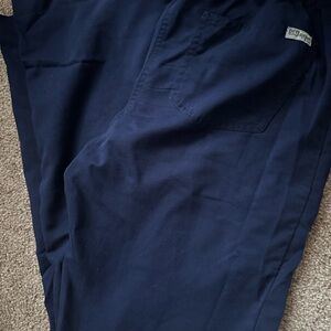 Grey's Anatomy Women's Scrubs Small